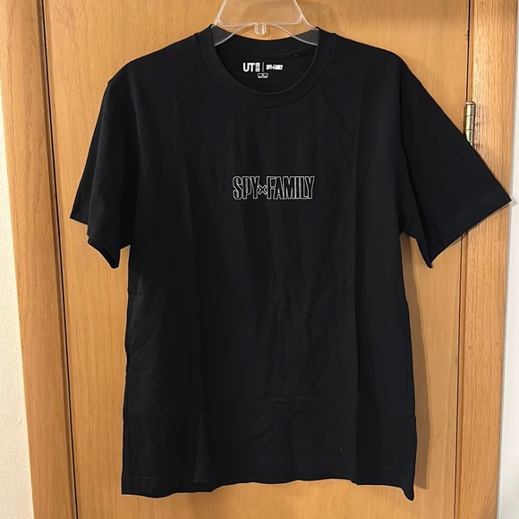 Uniqlo Spy x Family Short Sleeve Tee T-Shirt Black White Size Small - Picture 4 of 11